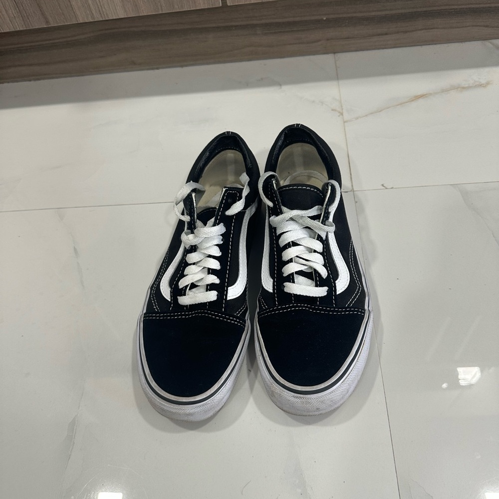VANS Old Skool Black & White Shoes